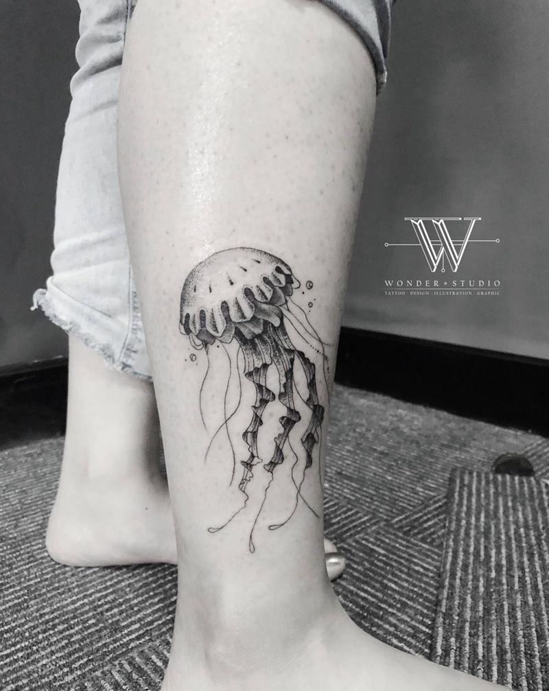 原创点刺水母纹身图片_腿部点刺几何水母 点刺纹身图案