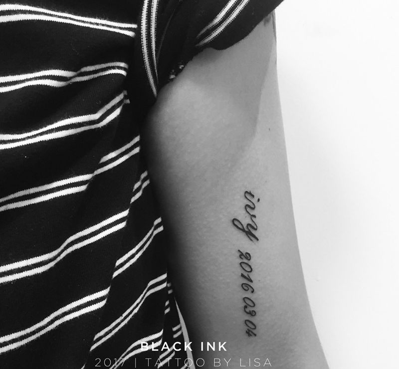 手臂文字纹身图片_成品手臂欧美清新字符原创纹身图案