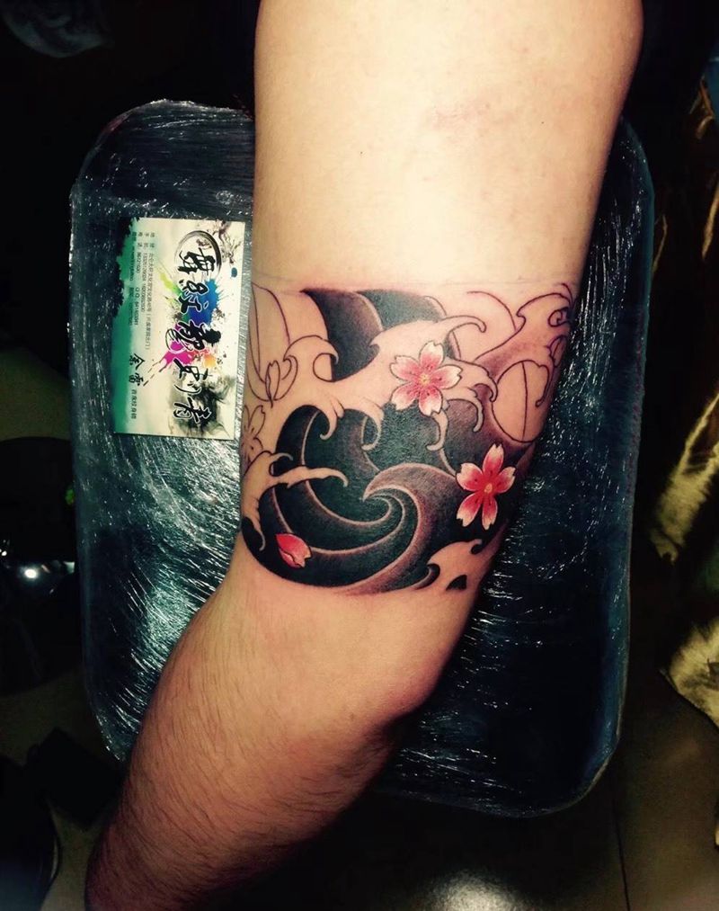 日式臂环纹身图片_成品手臂传统原创纹身图案