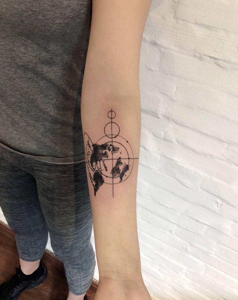 地图纹身图片_手臂纹身图案