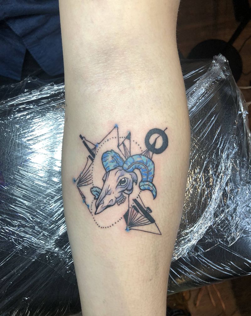 手稿风格纹身图片_手臂纹身图案