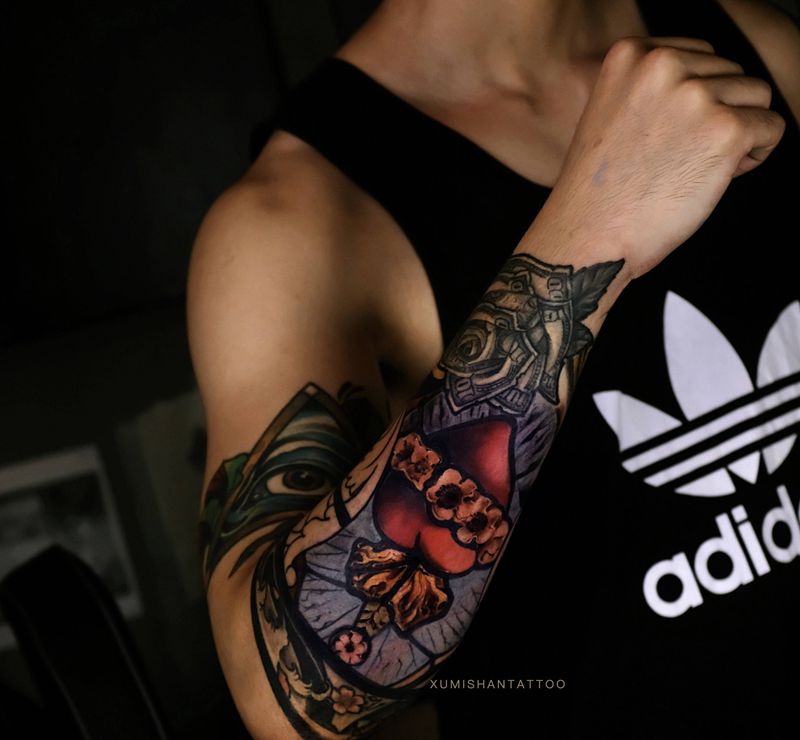 Stained glass⛪️纹身图片_手臂欧美写实纹身图案