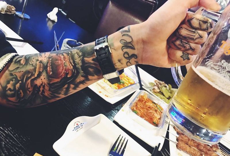 写实彩色老虎纹身图片_成品手部手臂写实欧美肖像动物纹身图案