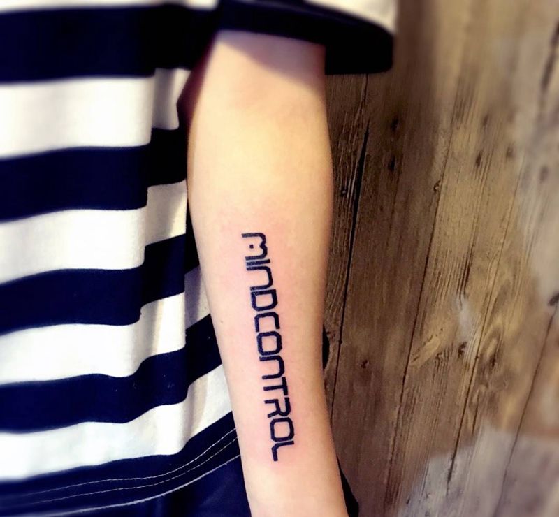 GD纹身图片_成品手臂清新字符纹身图案