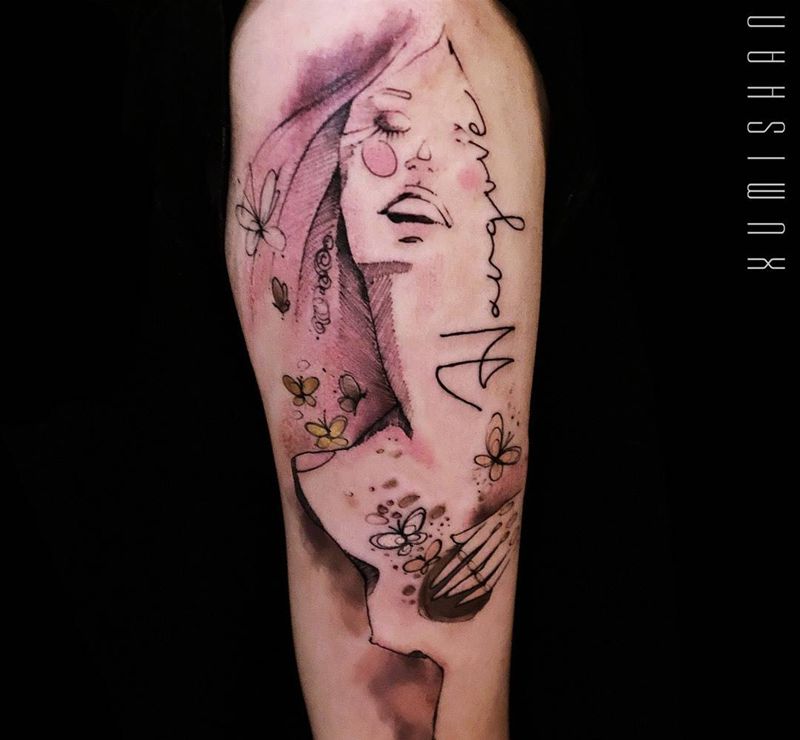 小作纹身图片_手臂水彩几何纹身图案