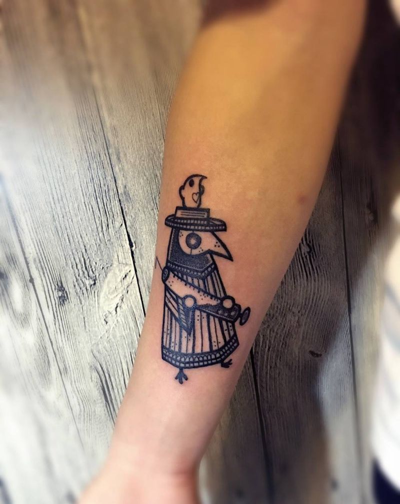 怪鸟护士纹身图片_成品手臂欧美动物鬼神纹身图案