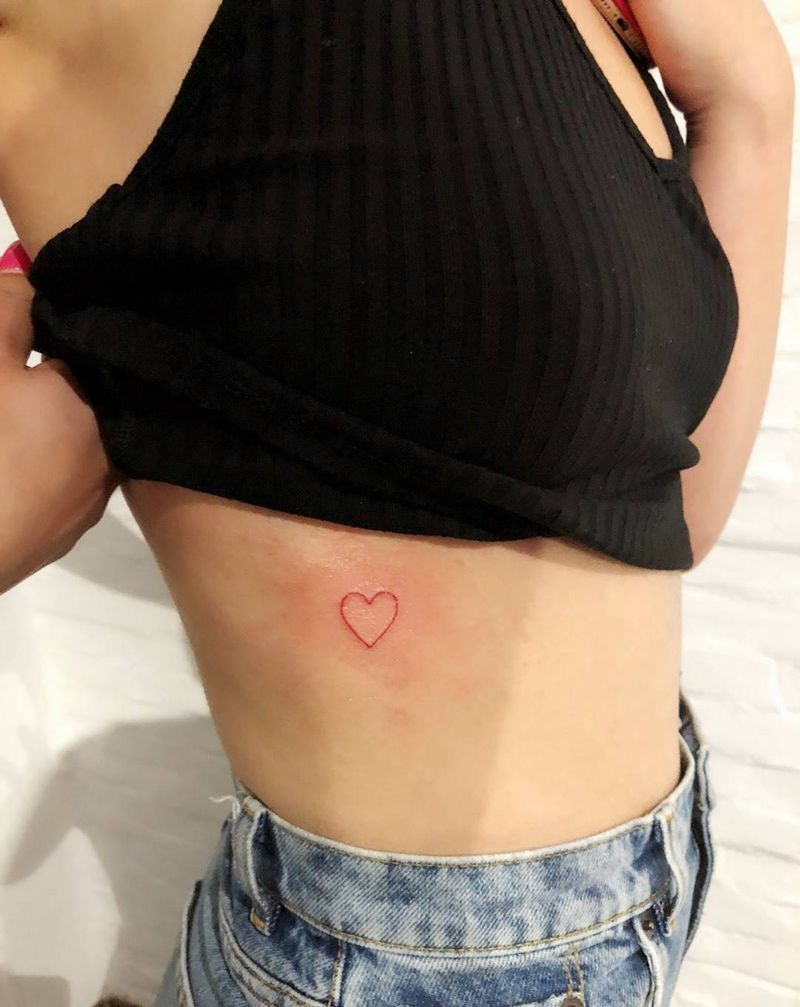 工作：爱心纹身图片_腰部几何纹身图案