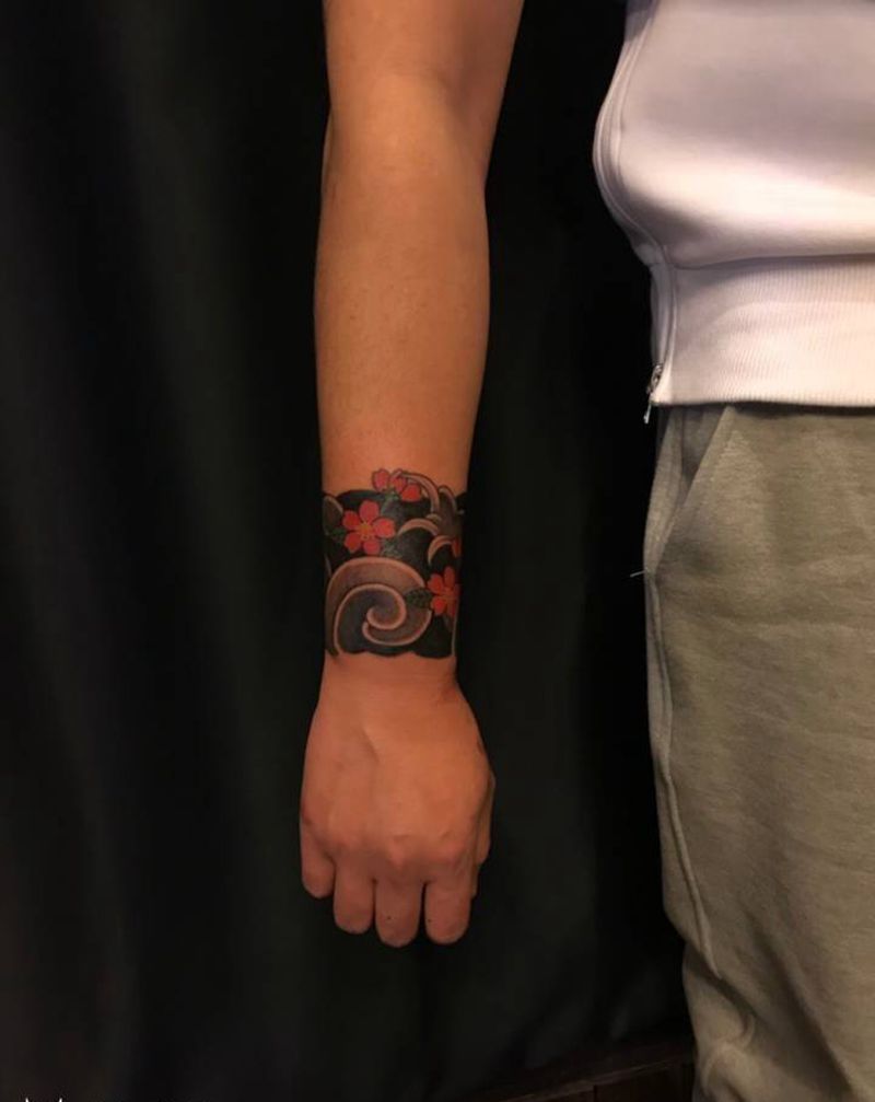 臂环纹身图片_成品手臂手部传统图腾原创植物纹身图案