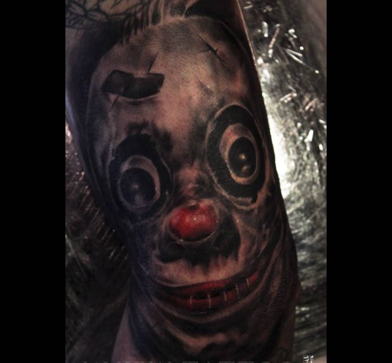 Coulrophobia纹身图片_手稿成品肖像写实欧美原创人物手臂纹身图案