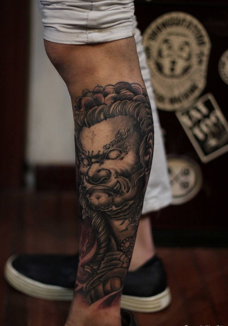 传统冥王 牡丹 徒弟作品纹身图片_人物成品肖像腿部传统猿刺青纹身图案