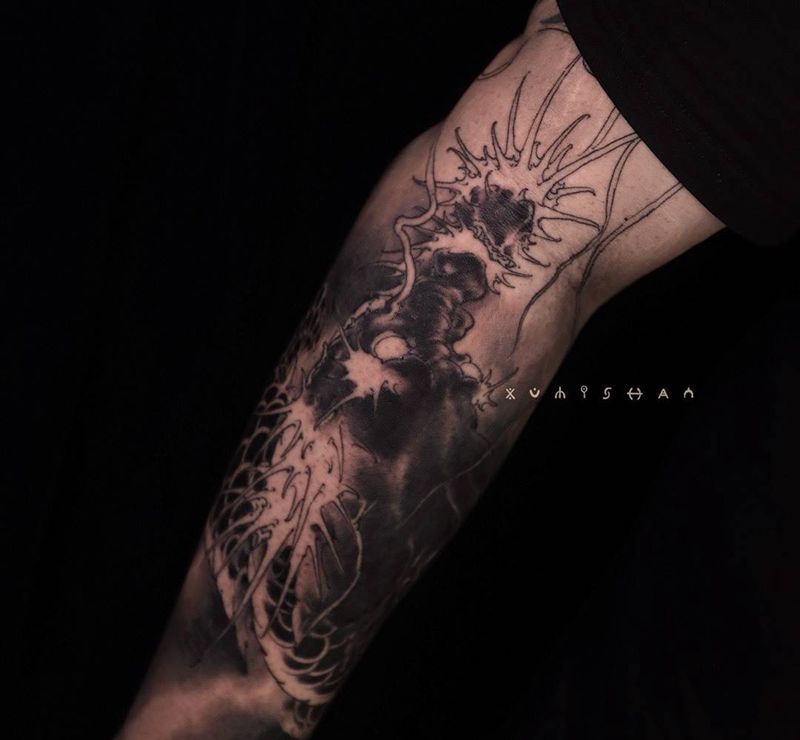 龙纹身图片_手臂新传统纹身图案