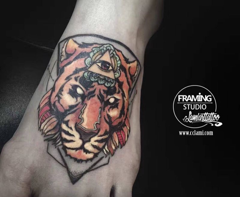 老虎 眼睛纹身图片