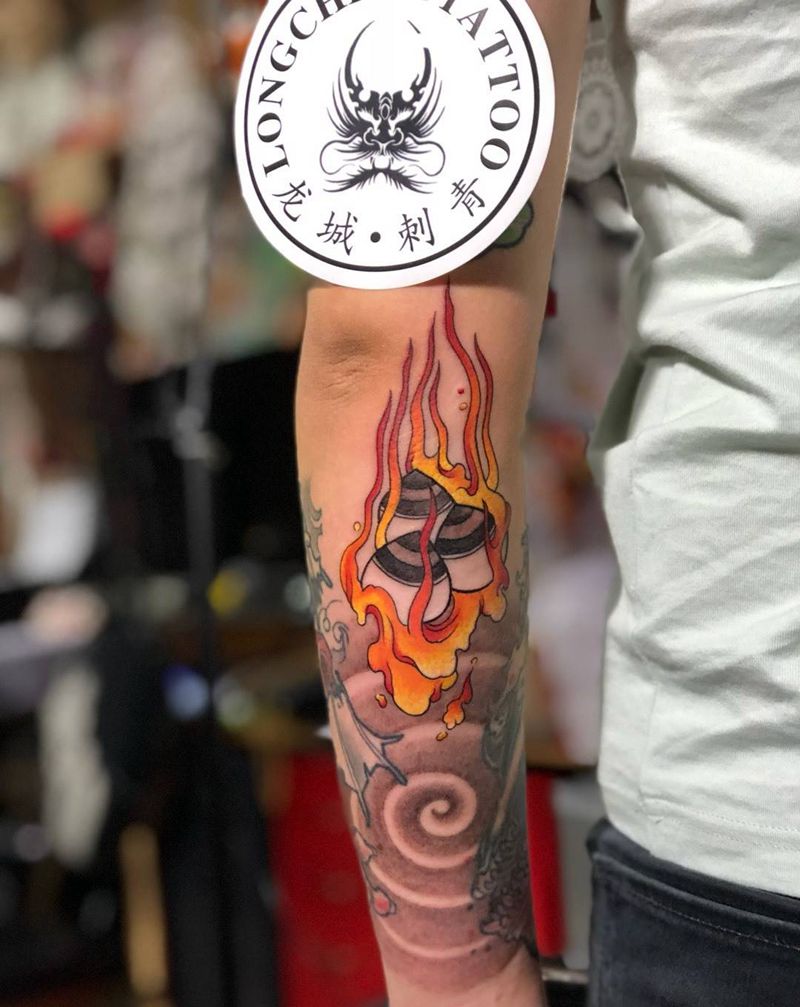 香➕雾纹身图片