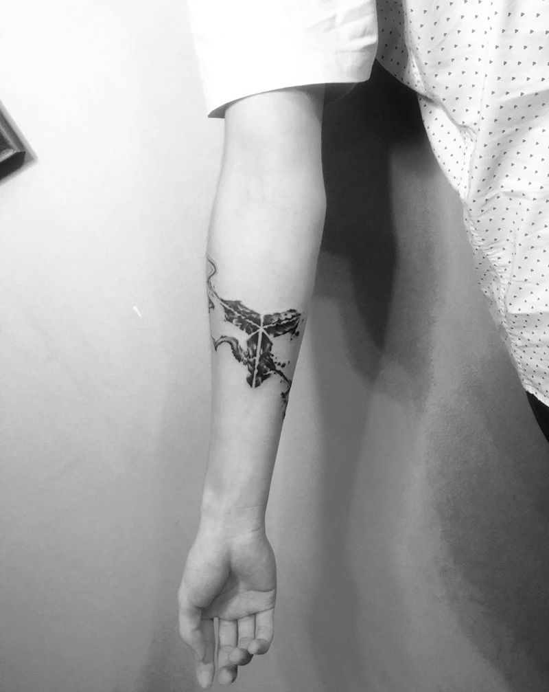 泼墨 水墨纹身图片_成品手臂清新字符几何纹身图案