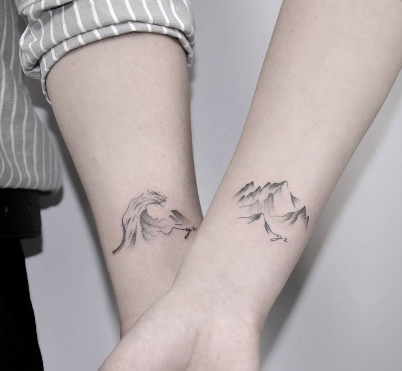 情侣小图纹身图片_手臂水墨纹身图案