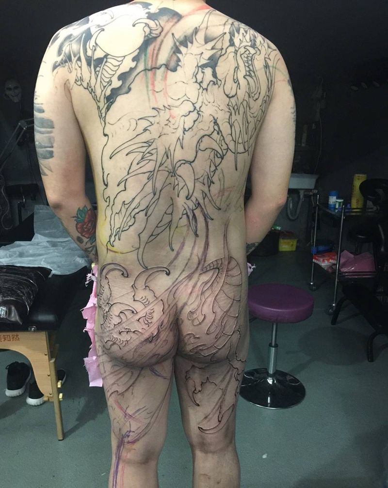 玩把大的纹身图片_传统国画手稿臀部腰部背部原创动物肩部纹身图案