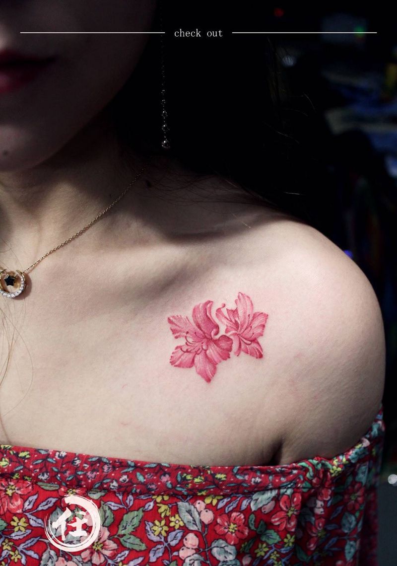 小清新纹身图片_成品植物静物清新胸部纹身图案