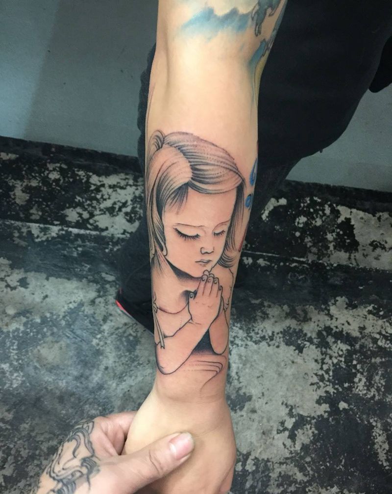 祈祷天使2纹身图片_欧美清新肖像写实手臂臀部成品人物宗教鬼神纹身图案