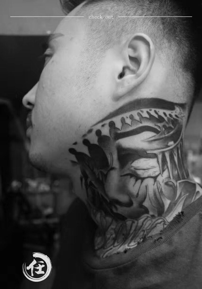 天凉了，这样暖呵些纹身图片_手稿成品颈部肩部欧美写实贴纸植物原创人物纹身图案