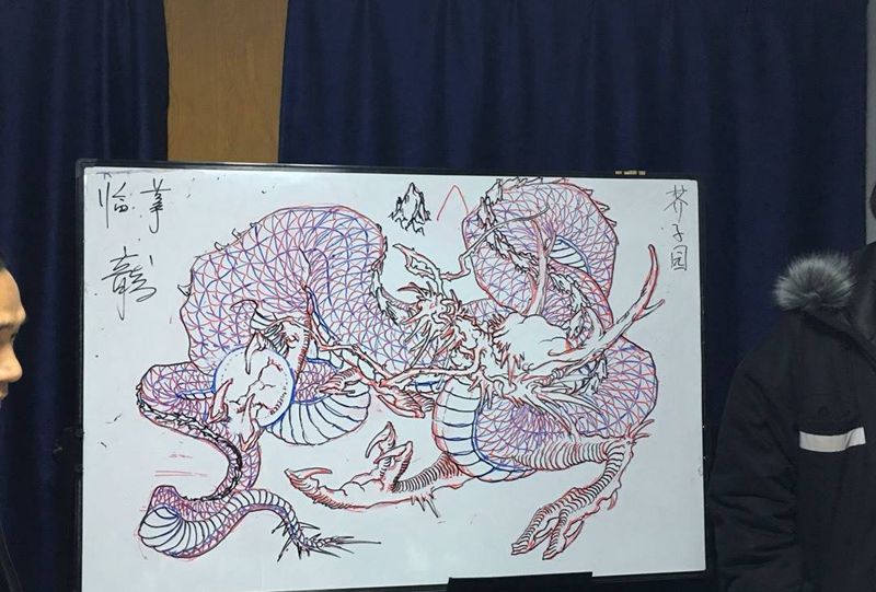 传统龙纹身图片_成品手稿手部脚部腿部传统写实原创手臂臀部纹身图案