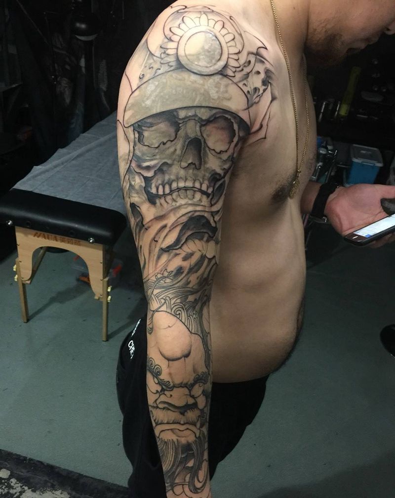 骷髅武士唐狮达摩蛋花臂纹身图片_成品手臂传统国画肩部原创动物人物鬼神纹身图案