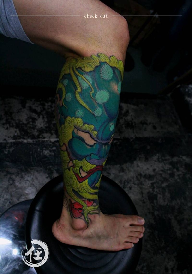 小腿唐狮纹身图片_腿部传统动物鬼神原创纹身图案