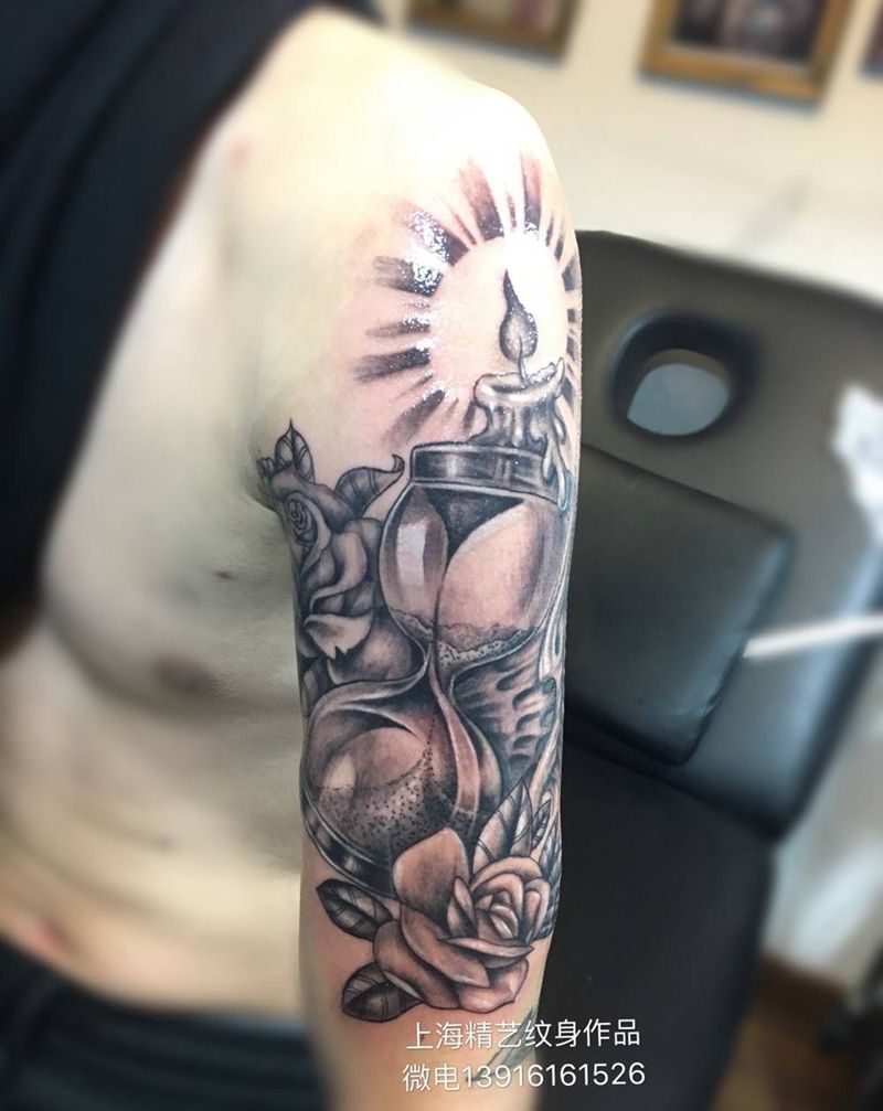 黑灰——珍惜时光飞逝纹身图片