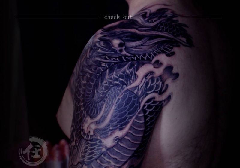 遮盖纹身图片_欧美传统肖像脚部手部腿部手臂背部肩部写实纹身图案