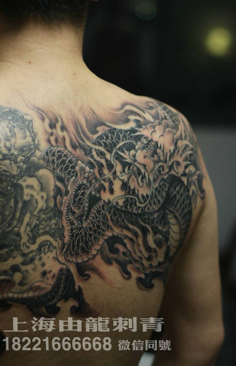 龙纹身图片
