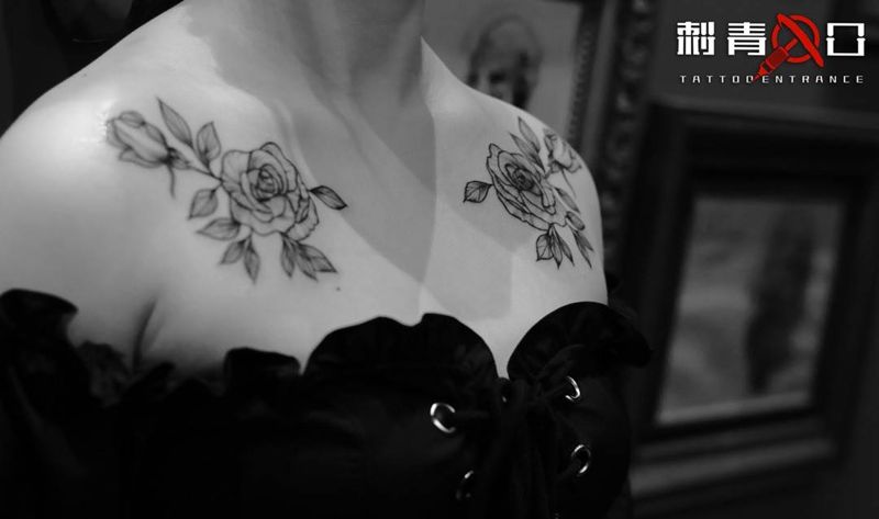 肩花一对纹身图片_成品肩部清新欧美植物纹身图案