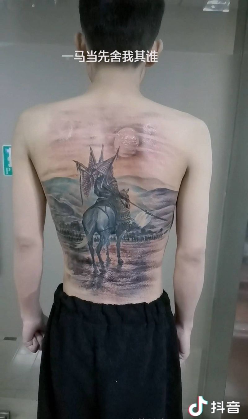 赵云纹身图片_欧美写实纹身图案