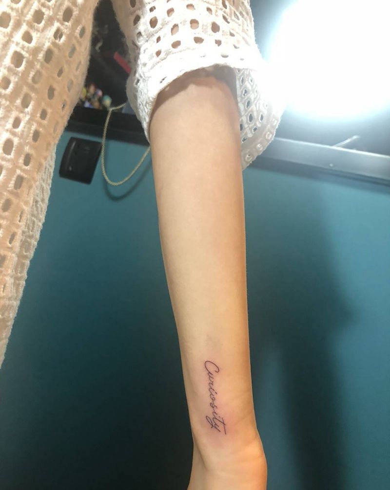 手腕英文纹身图片