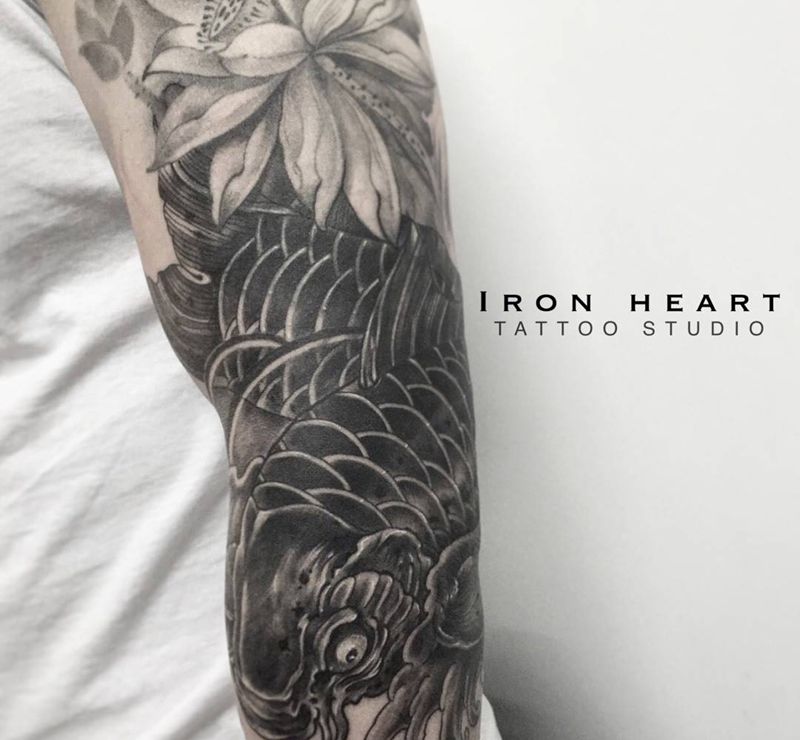 鯉魚接七分袖纹身图片_成品动物原创設計男孩紋身传统纹身图案