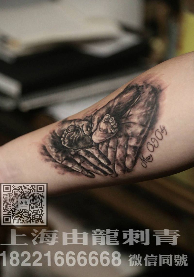 爱纹身图片_写实纹身图案