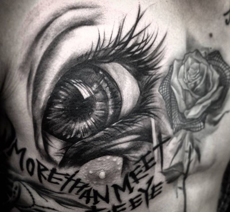 眼纹身图片_成品胸部欧美写实字符原创潑墨纹身图案