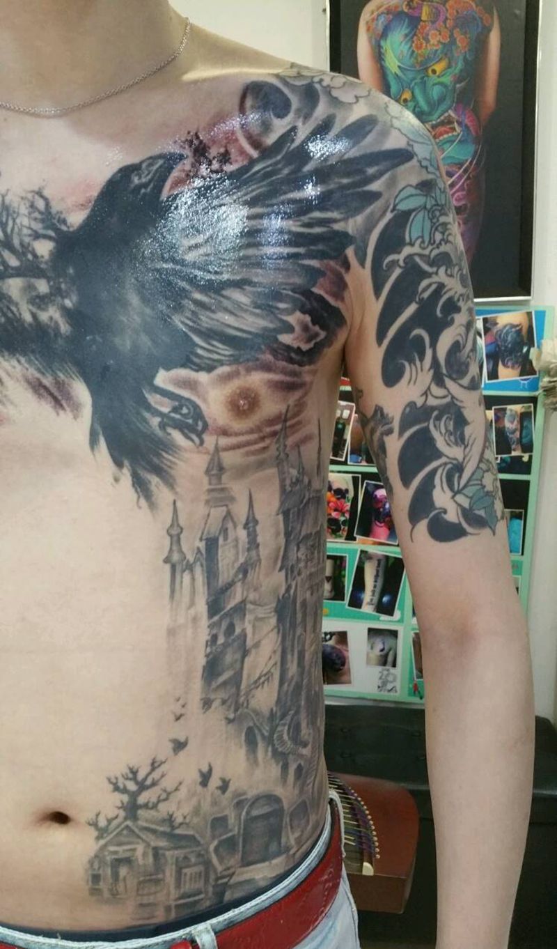 尖壮建筑纹身图片_腰部欧美写实纹身图案