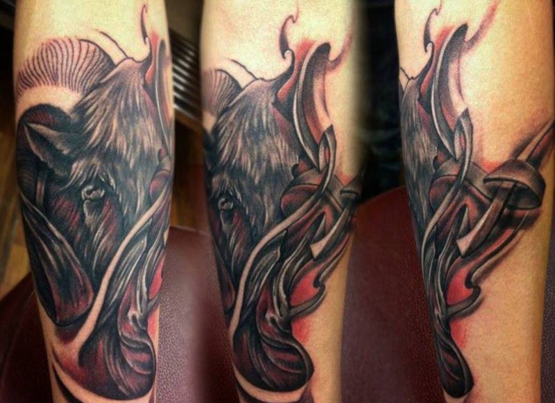 暗黑風格羊頭（原創）纹身图片_手臂欧美原创鬼神設計男孩紋身纹身图案