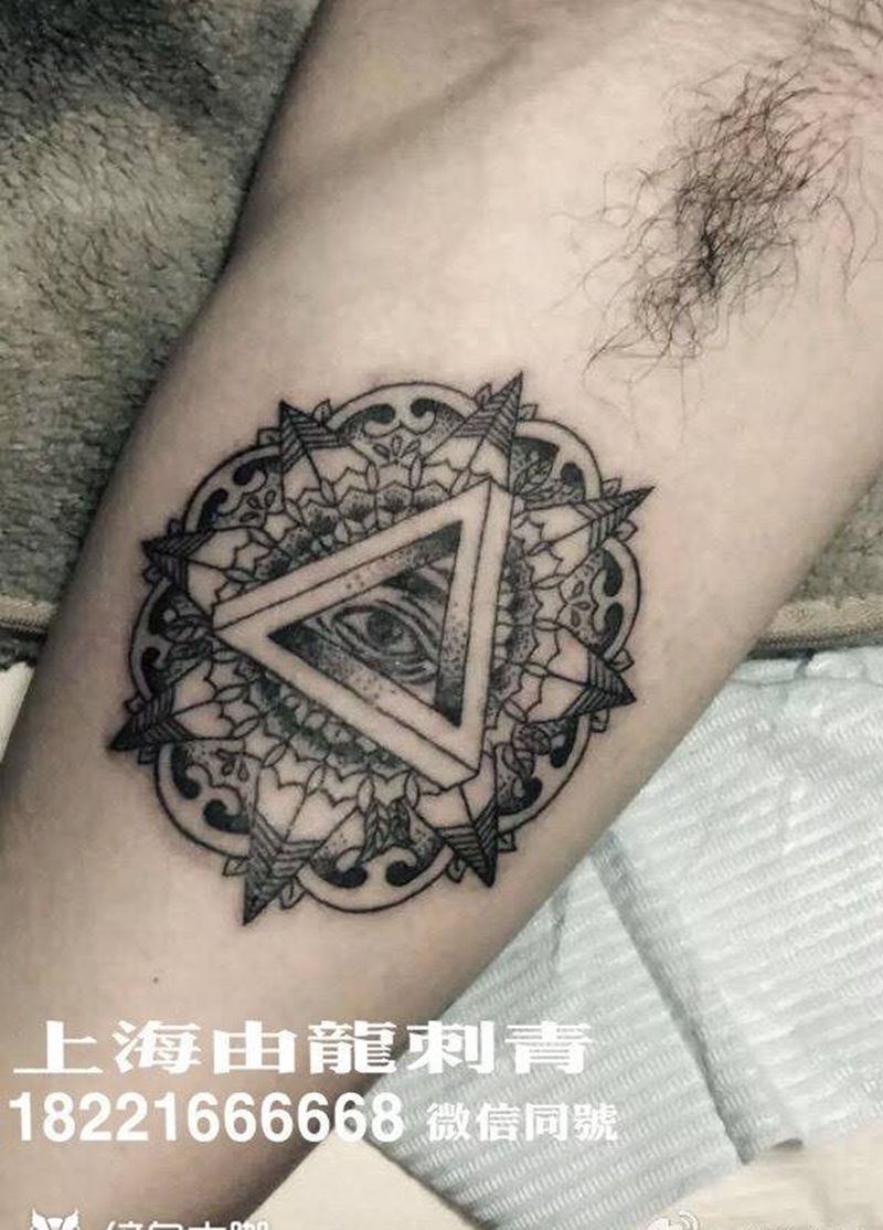 图腾纹身图片_图腾几何手臂纹身图案