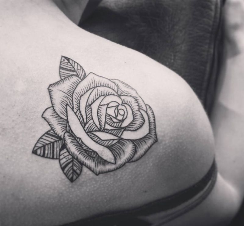 線性紋身（小清新）纹身图片_成品插画肩部手臂清新欧美原创几何植物設計纹身图案