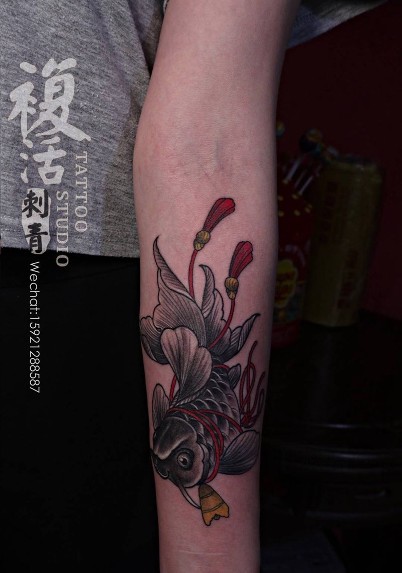 传统鲤鱼纹身图片