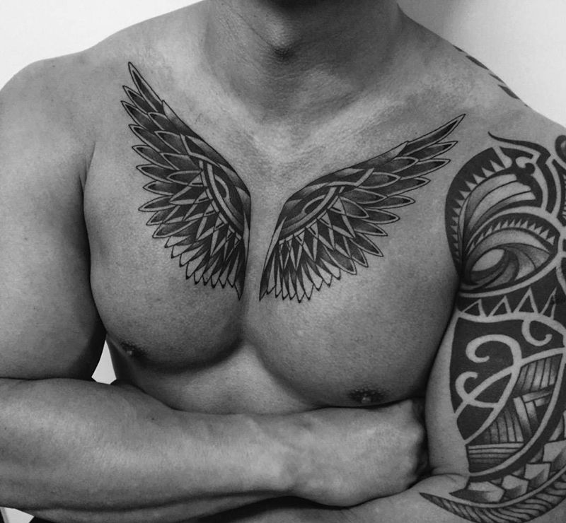 翅膀（原創）纹身图片_成品手稿胸部传统图腾原创設計纹身图案