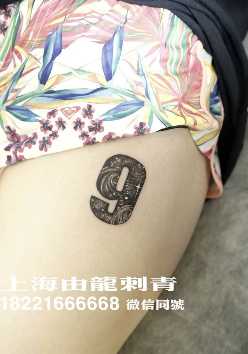 情侣纹身图片_腰部腿部几何写实纹身图案