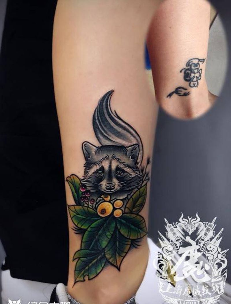 遮盖纹身纹身图片_脚部水墨纹身图案