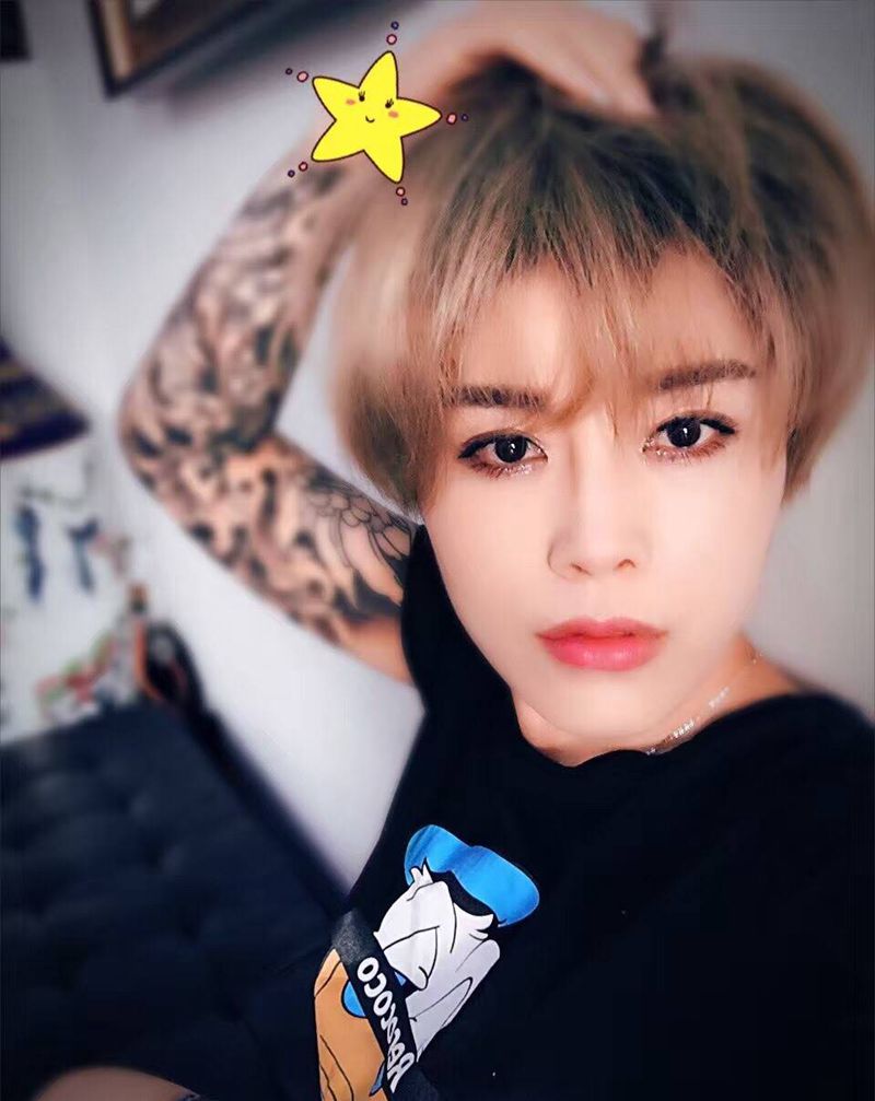 上海女纹身纹身图片