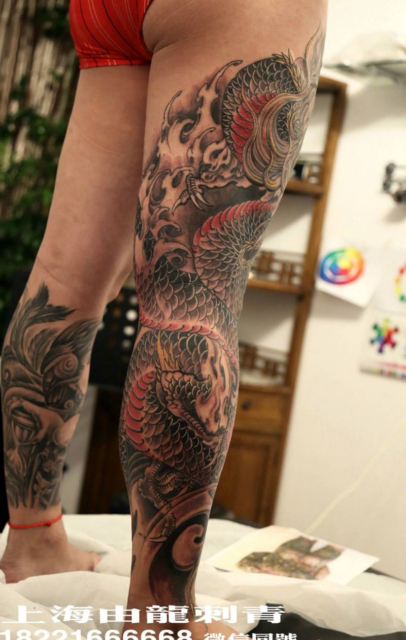 龙纹身图片_欧美传统写实几何清新背部肩部手部腰部腿部纹身图案