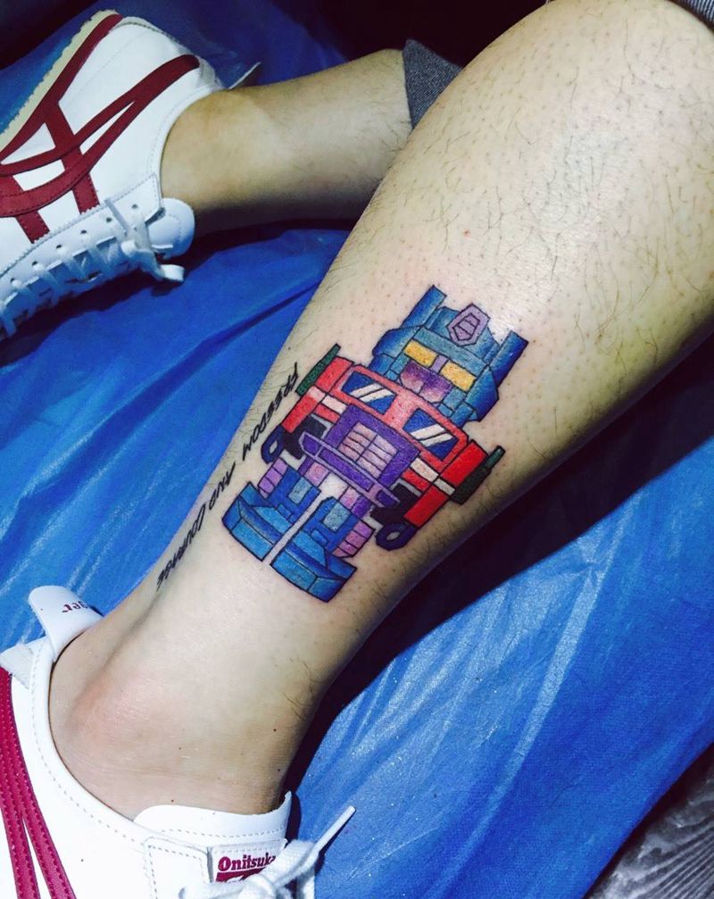 小腿擎天柱纹身图片