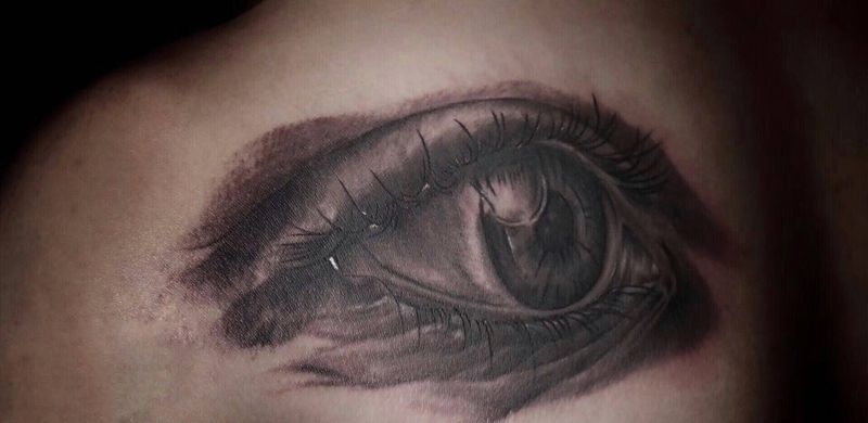 窗纹身图片_欧美写实纹身图案