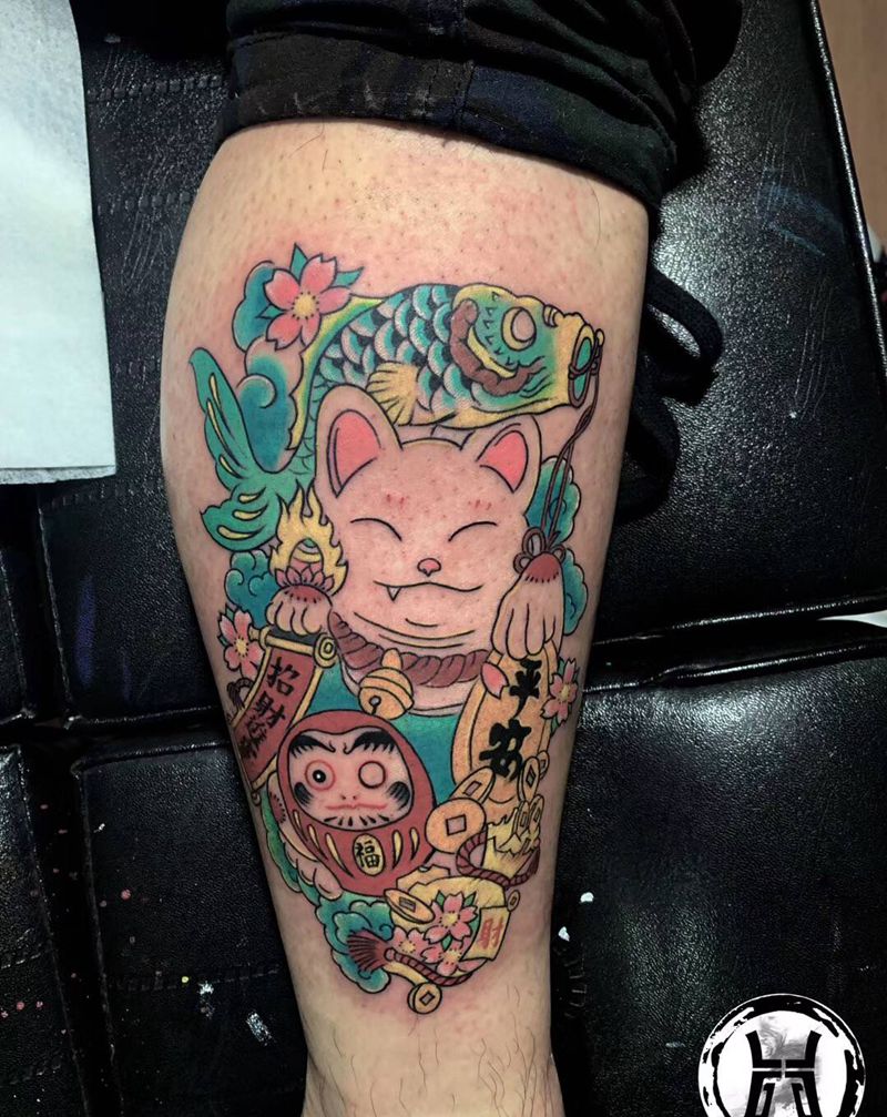 彩色主题招财猫纹身图片_腿部老传统新传统纹身图案