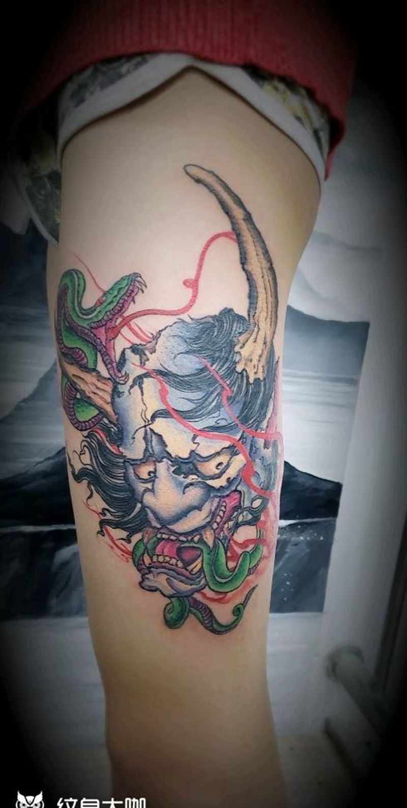 般若纹身图片_腿部纹身图案