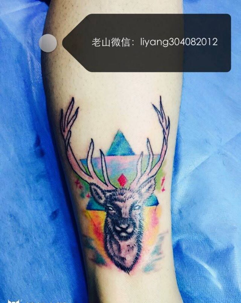 麋鹿局部水彩纹身图片
